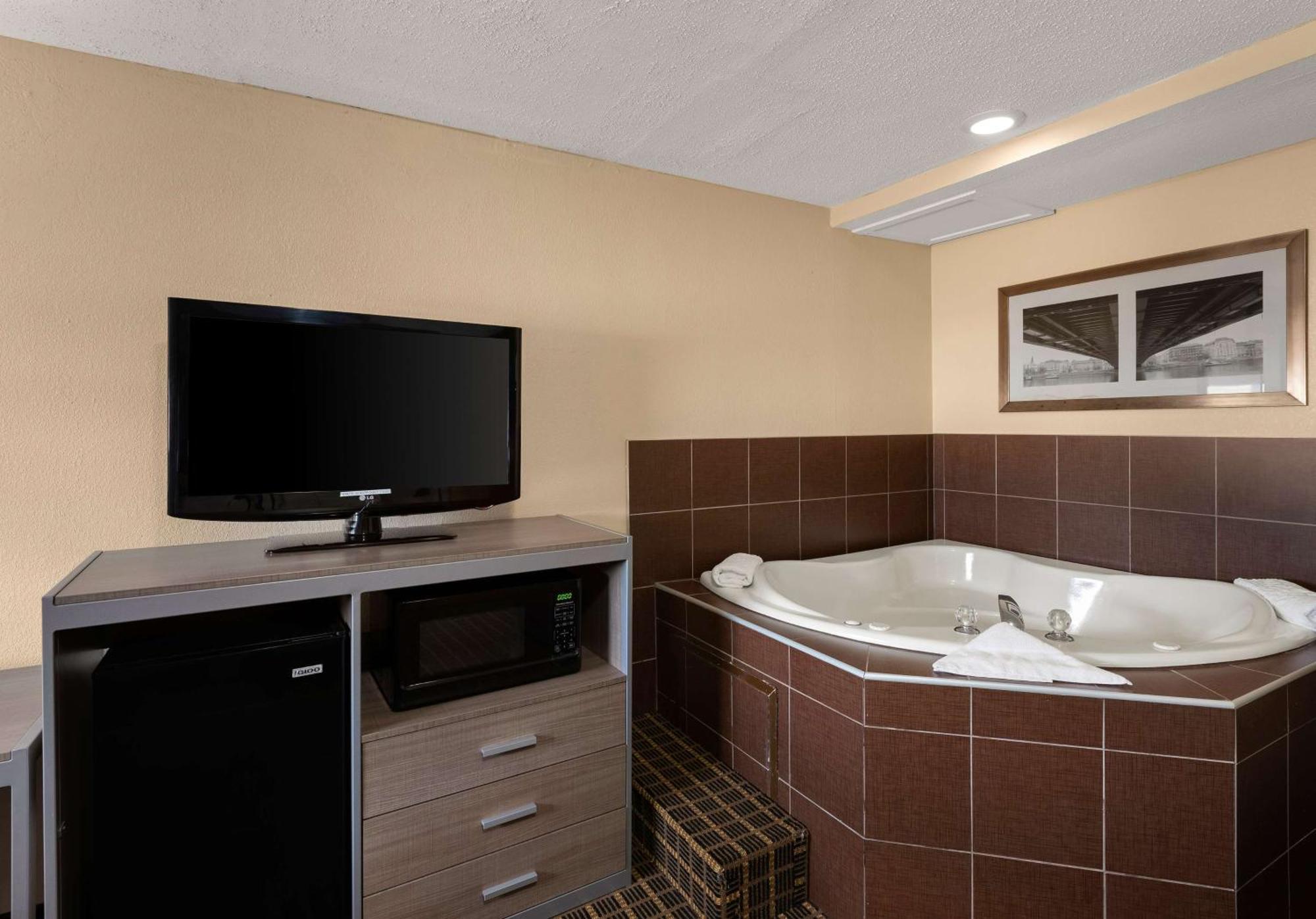 Best Western Adena Inn Chillicothe Dış mekan fotoğraf